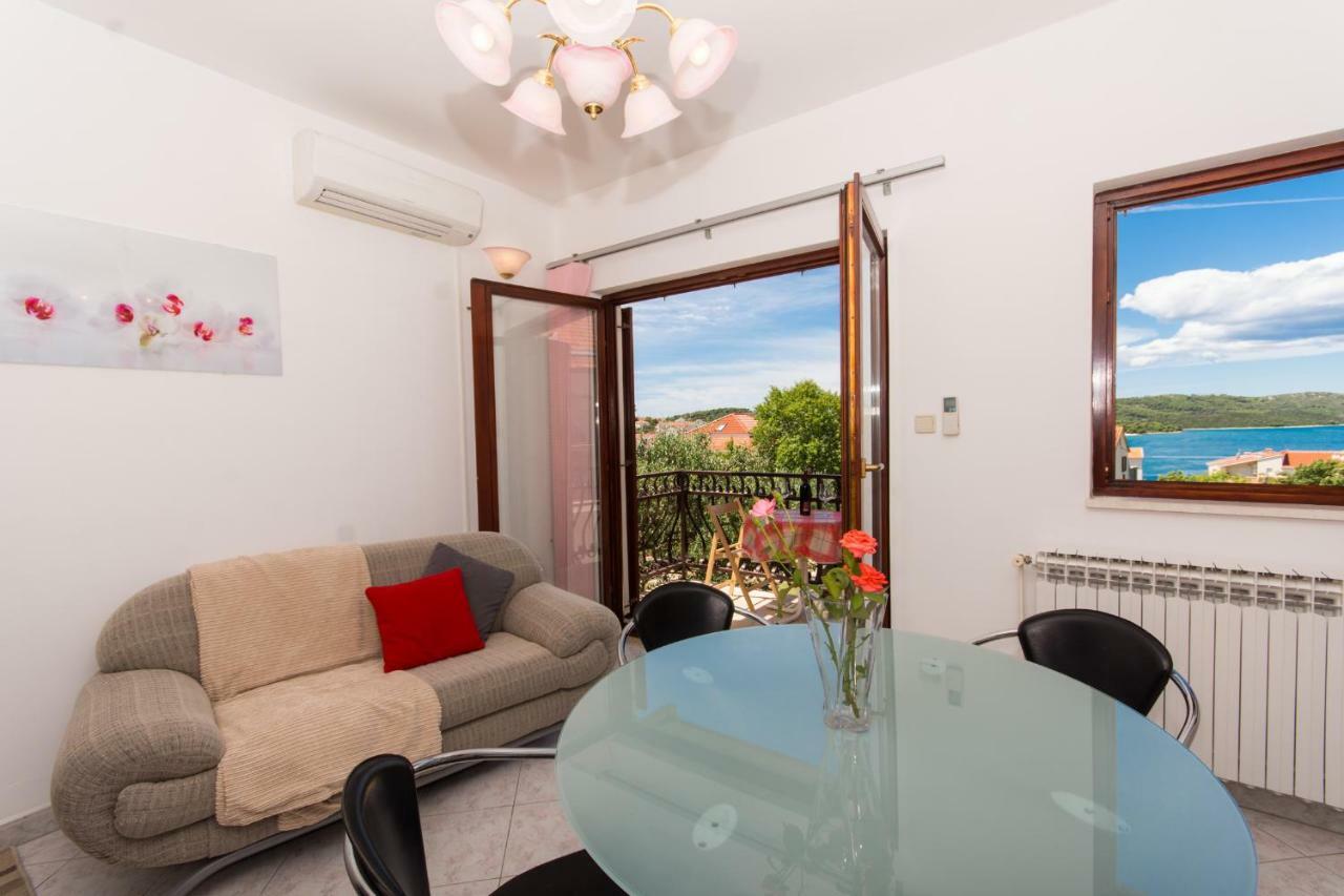 Apartman Mina 特罗吉尔 外观 照片